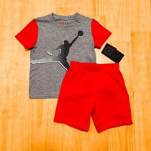Nike Air Jordan T-shirt and Shorts Set
